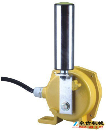 思達(dá)提升機(jī)用380V兩級跑偏開關(guān)SBP-12-30、體積小HFKRT1-12-30兩極跑偏開關(guān)價格