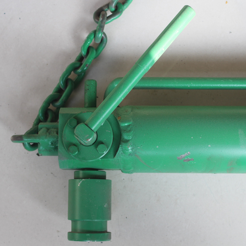 �V��Һ����������YH-63Һ��������Ҏ(gu��)��YH-1�ք�Һ�������������w֧���������r��YH-63��yʽҺ����������ú�V��Һ��������