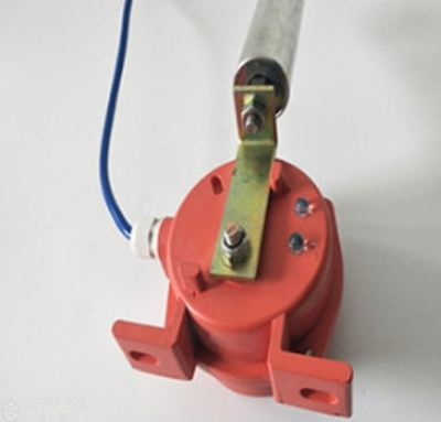 400V�V�������C(j��)��ƫ�_�P(gu��n)
